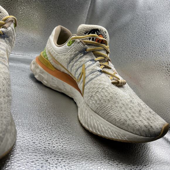 Nike Men Size 10.5 | DV1744-141 React Infinity Run Flyknit 3 Running Shoes - Picture 7 of 11